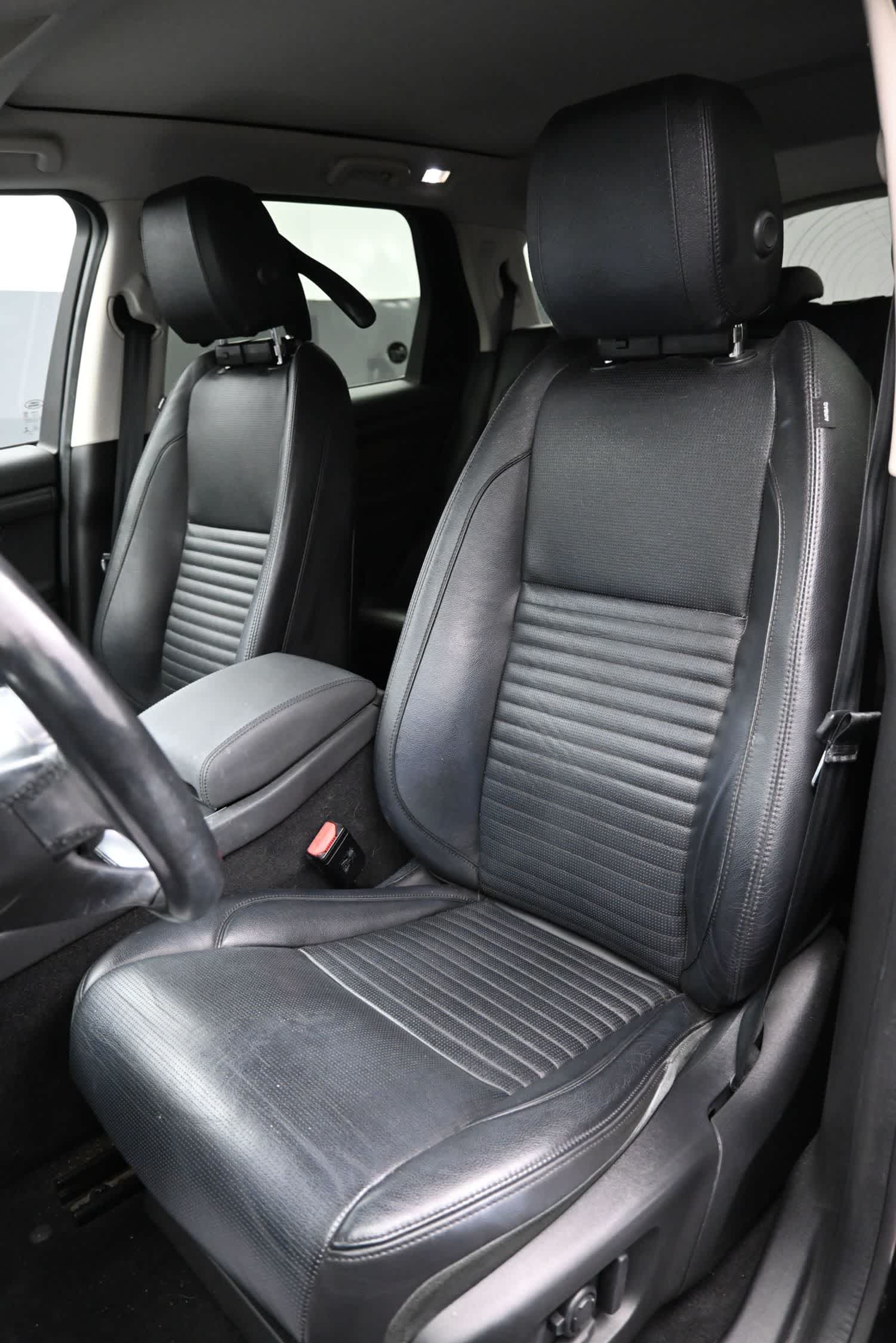 2020 Land Rover Discovery Sport SE