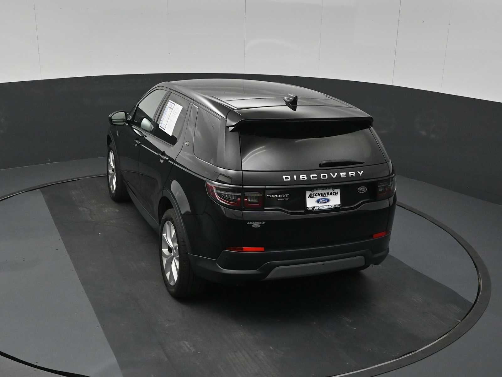 2020 Land Rover Discovery Sport SE