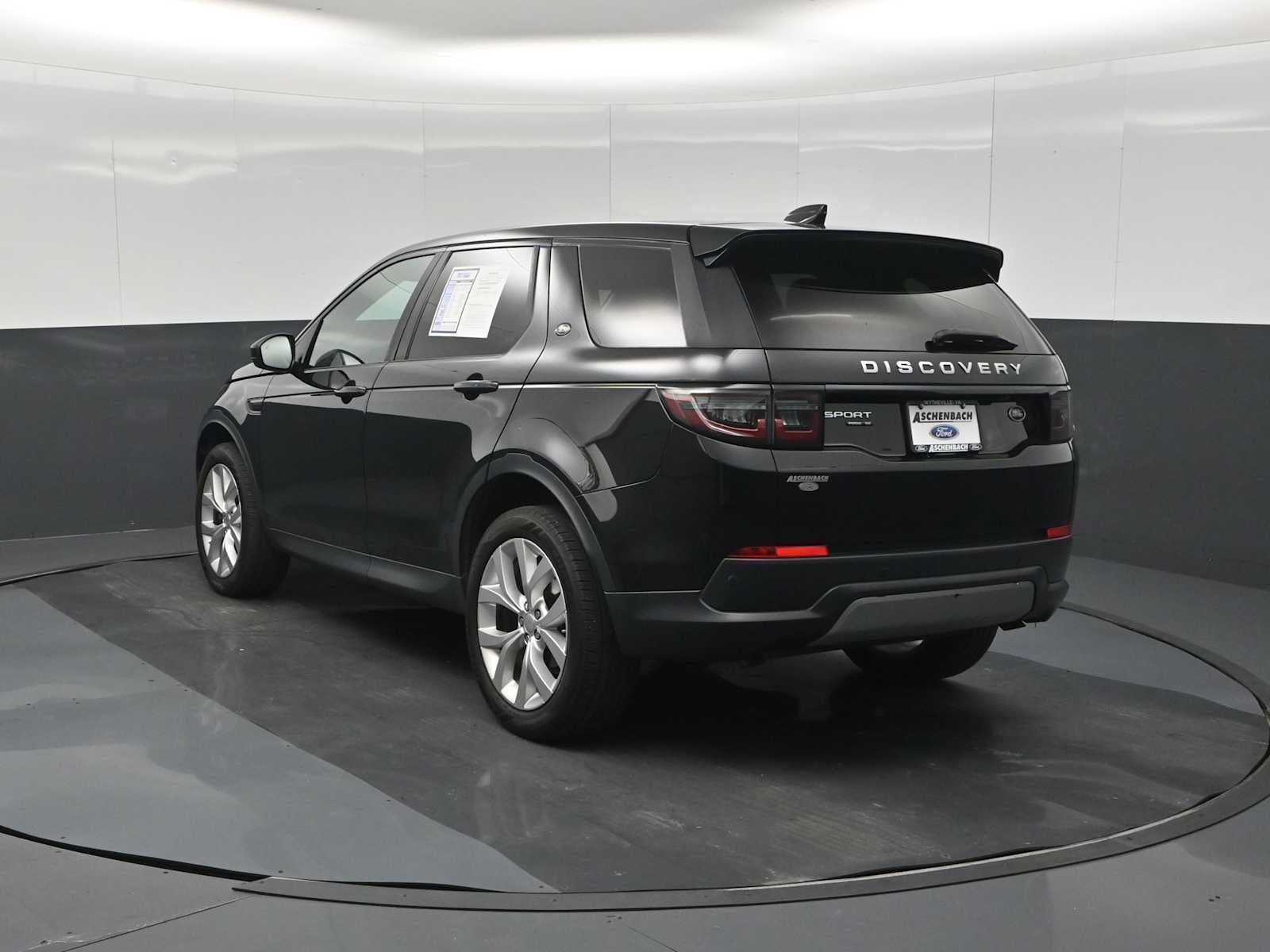 2020 Land Rover Discovery Sport SE
