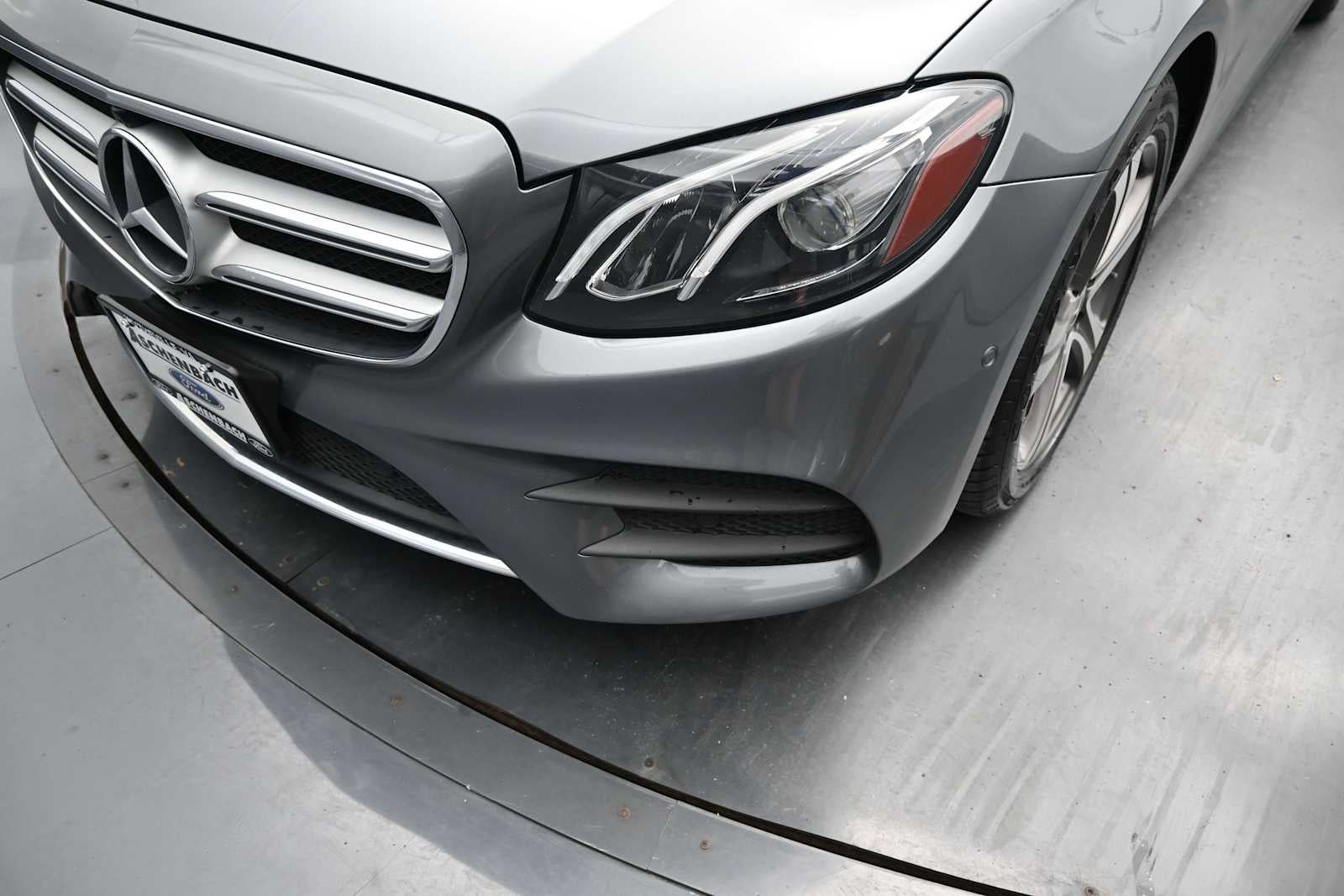2019 Mercedes-Benz E 300 E 300