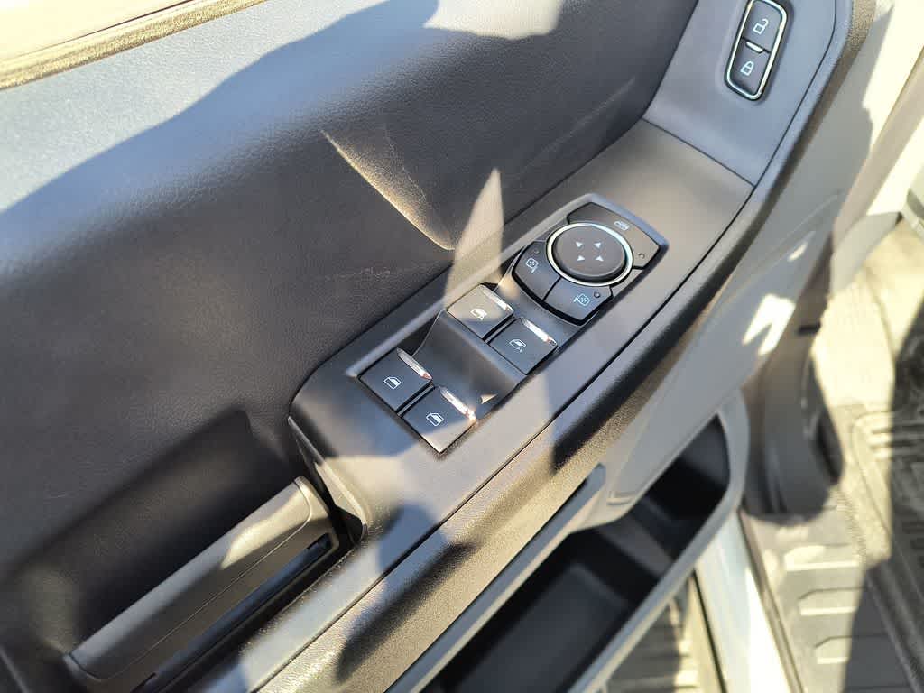 2024 Ford Super Duty F-450 DRW XL