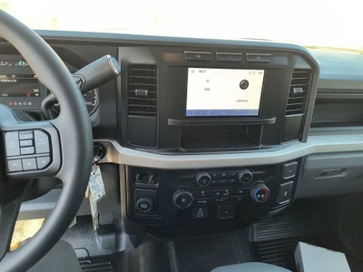 2024 Ford Super Duty F-450 DRW XL