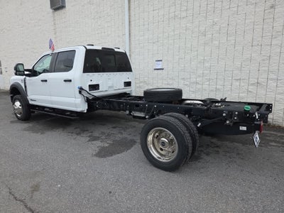 2024 Ford Super Duty F-450 DRW Chassis Cab XL