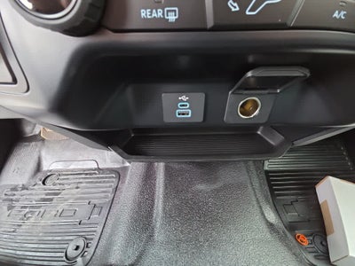 2024 Ford Super Duty F-450 DRW Chassis Cab XL