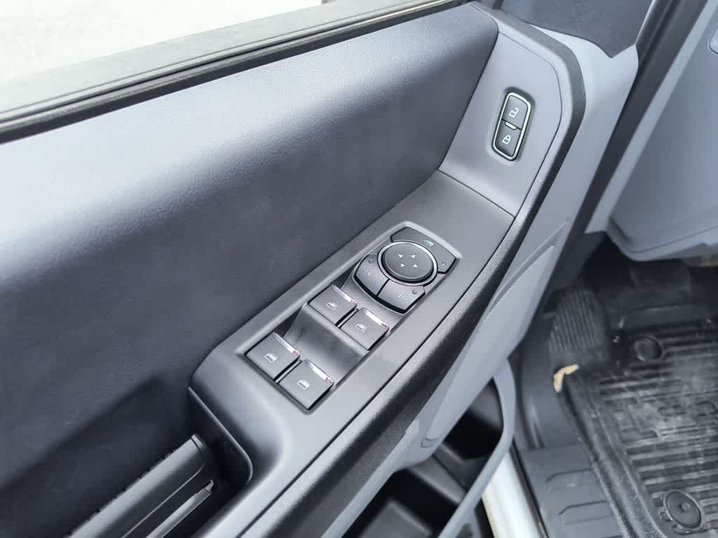 2024 Ford Super Duty F-450 DRW XL