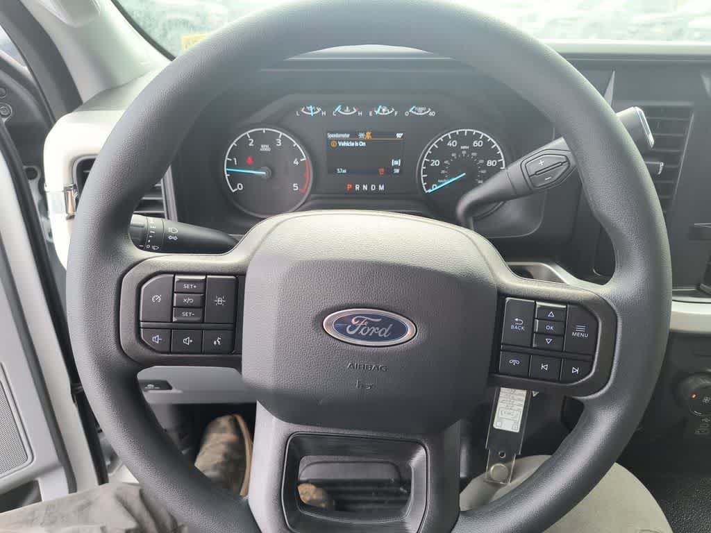 2024 Ford Super Duty F-450 DRW XL