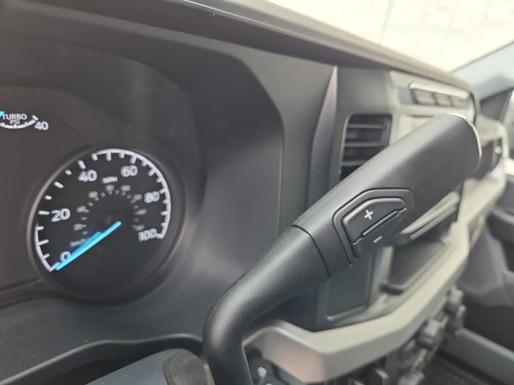 2024 Ford Super Duty F-450 DRW Chassis Cab XL