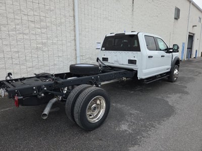 2024 Ford Super Duty F-450 DRW Chassis Cab XL
