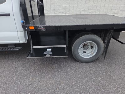 2024 Ford Super Duty F-350 DRW Chassis Cab XL