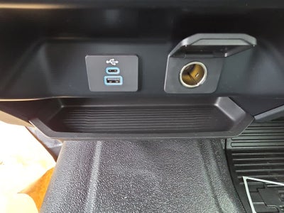 2024 Ford Super Duty F-350 DRW Chassis Cab XL