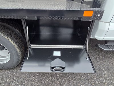 2024 Ford Super Duty F-350 DRW Chassis Cab XL