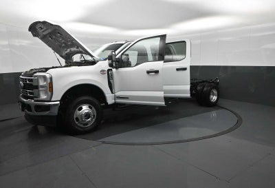 2026 Ford Super Duty F-350 DRW Base