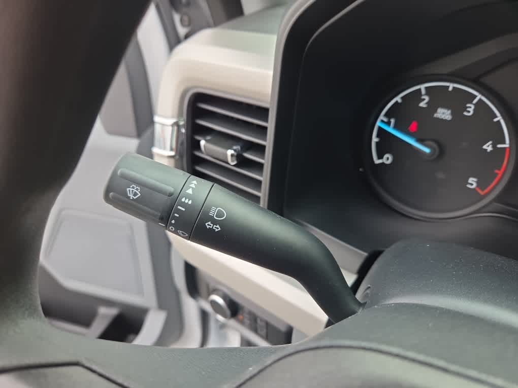 2024 Ford Super Duty F-450 DRW Chassis Cab XL