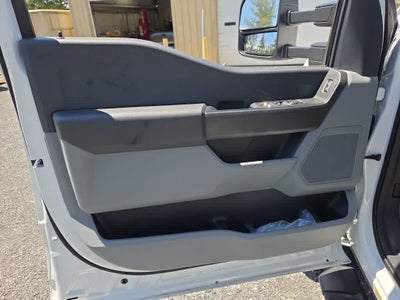 2024 Ford Super Duty F-450 DRW XL