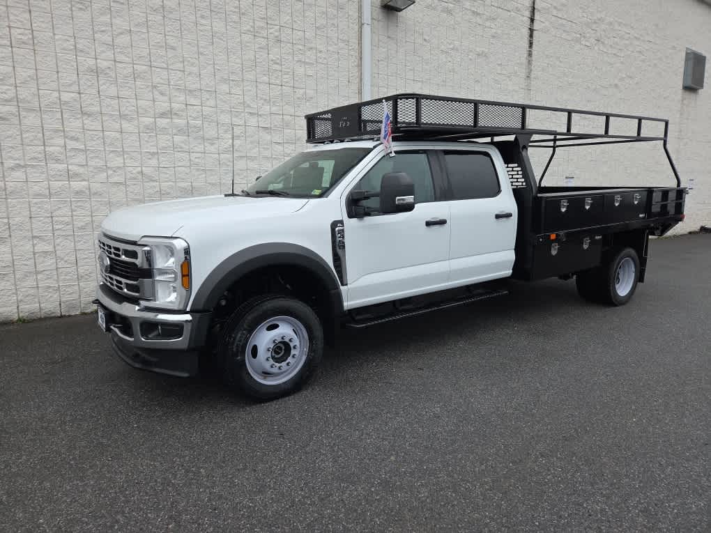 2024 Ford Super Duty F-450 DRW Chassis Cab XL