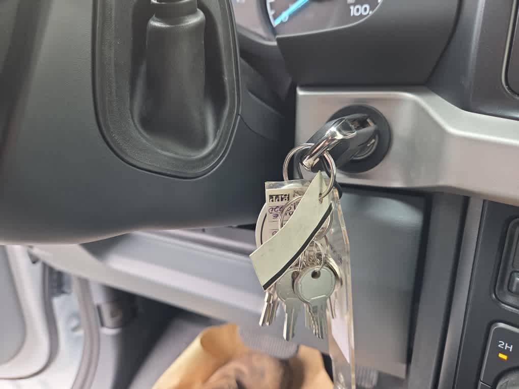 2024 Ford Super Duty F-450 DRW Chassis Cab XL