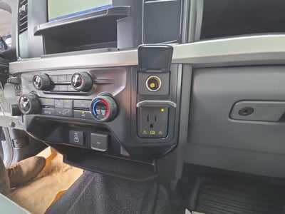 2024 Ford Super Duty F-450 DRW Chassis Cab XL