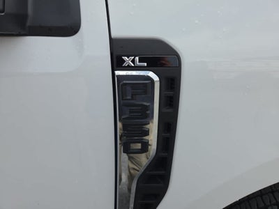 2025 Ford Super Duty F-350 DRW XL