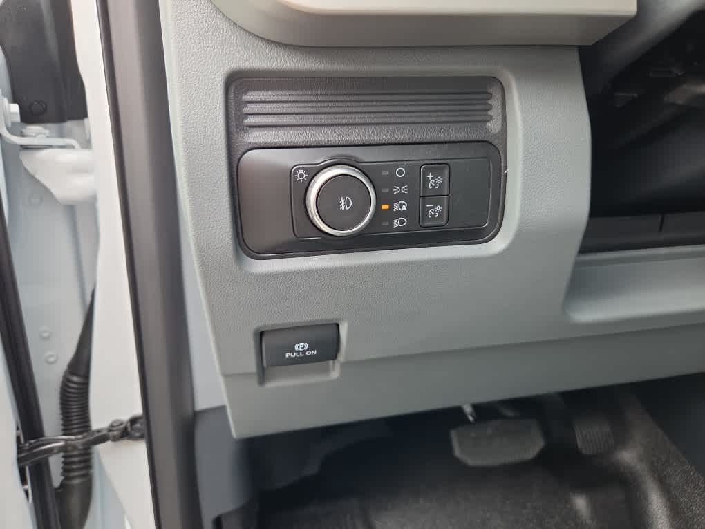 2025 Ford Super Duty F-350 DRW XL