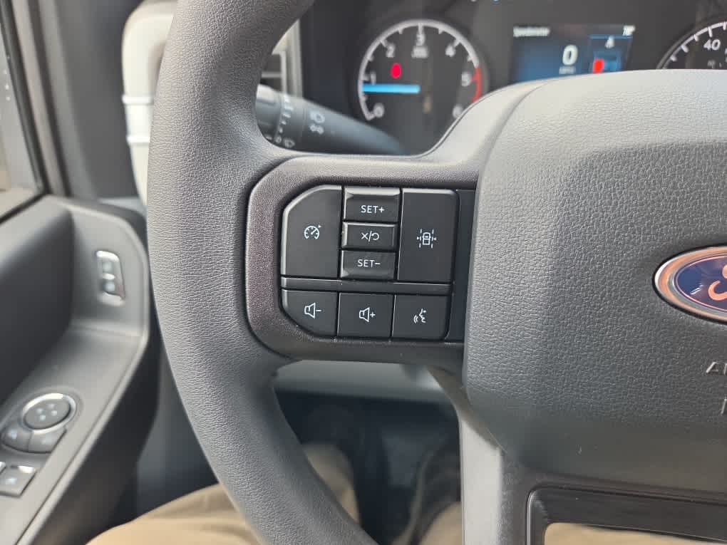 2025 Ford Super Duty F-350 DRW XL