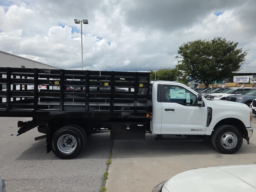2025 Ford Super Duty F-350 DRW XL