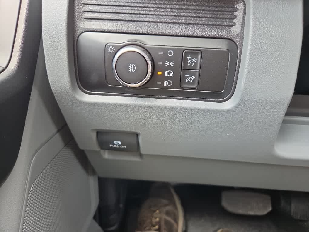 2025 Ford Super Duty F-350 DRW XL