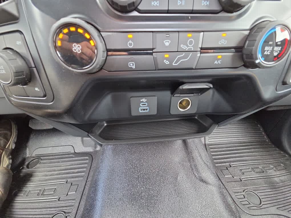 2025 Ford Super Duty F-350 DRW XL
