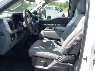 2026 Ford Super Duty F-550 DRW XL