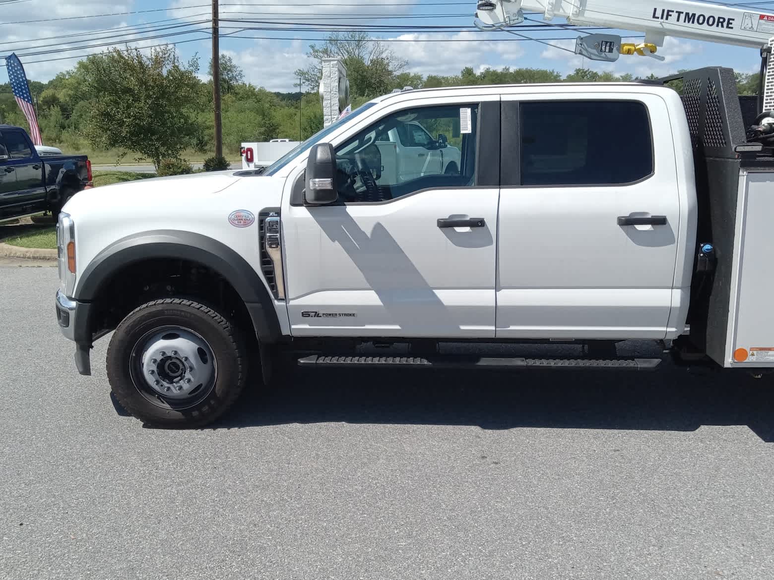 2026 Ford Super Duty F-550 DRW XL