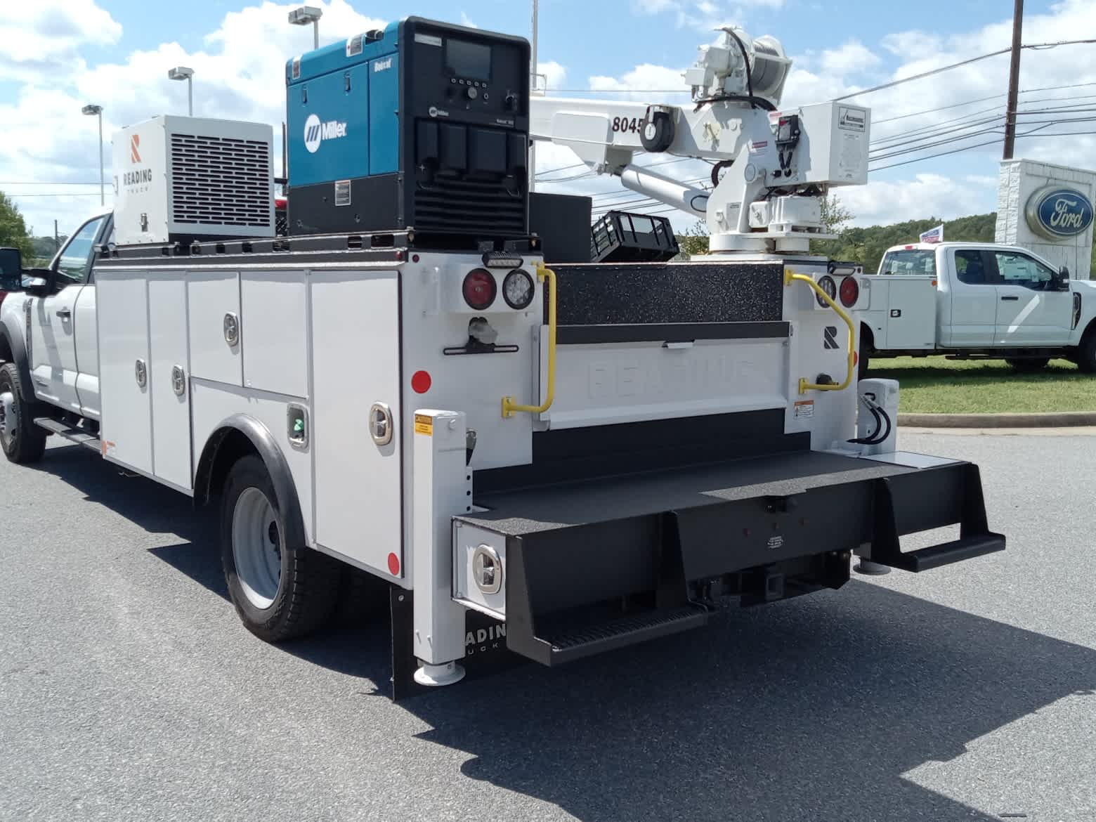 2026 Ford Super Duty F-550 DRW XL
