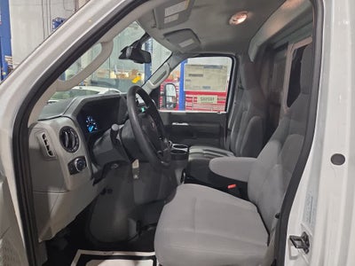 2026 Ford E-Series Cutaway Base