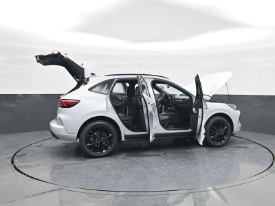 2026 Ford Escape ST-Line Elite