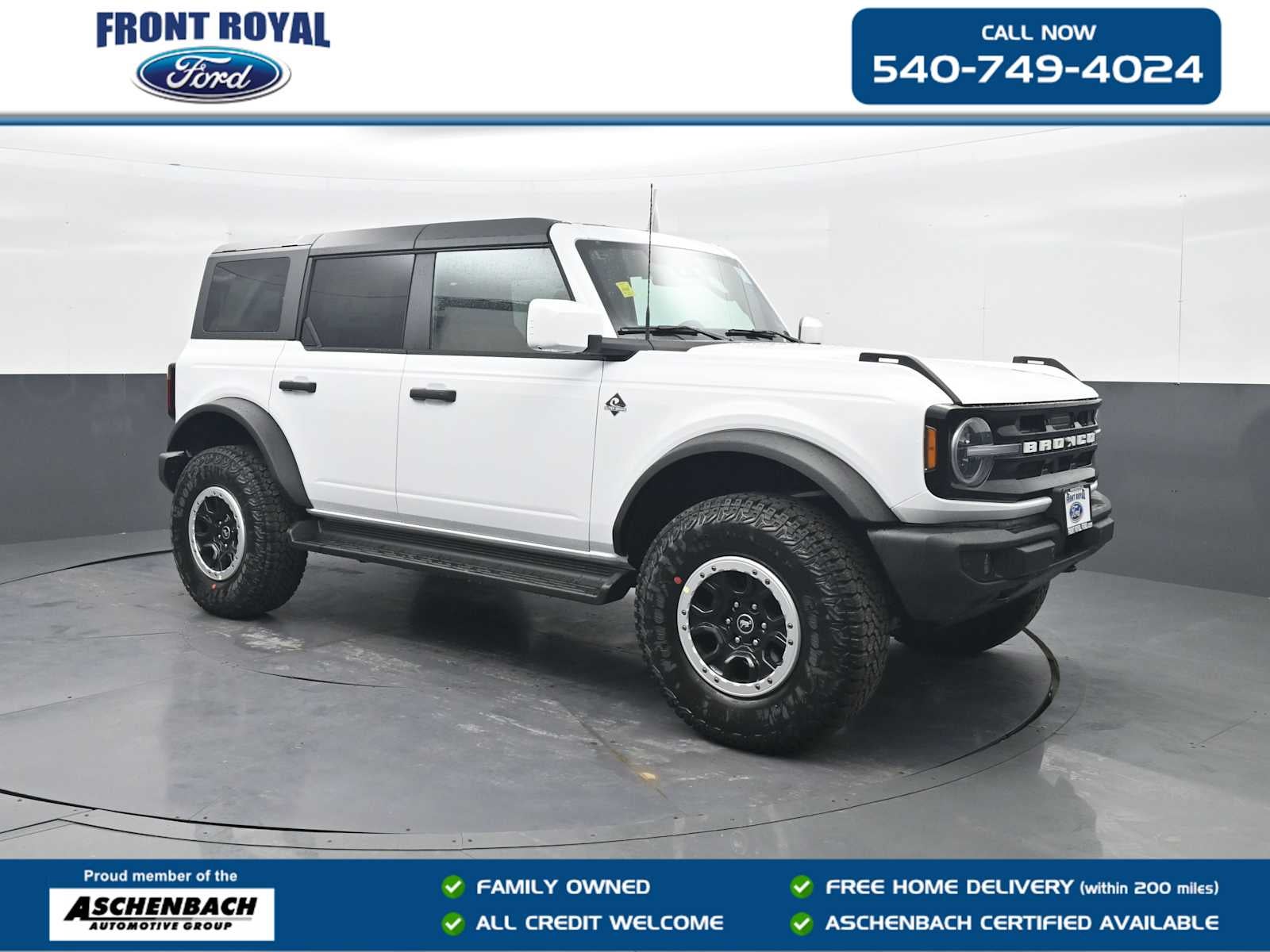 2026 Ford Bronco Outer Banks