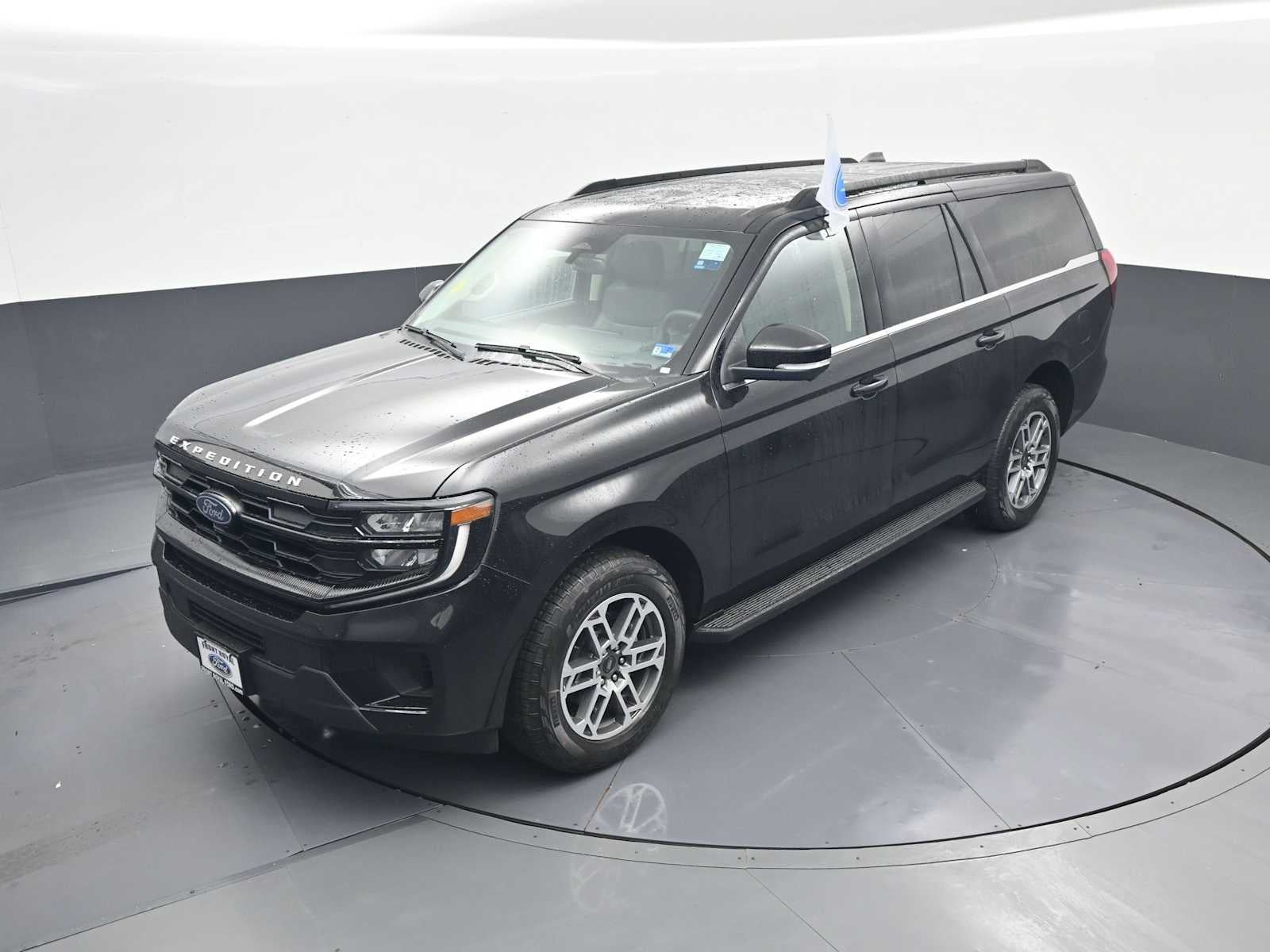 2026 Ford Expedition Max Active