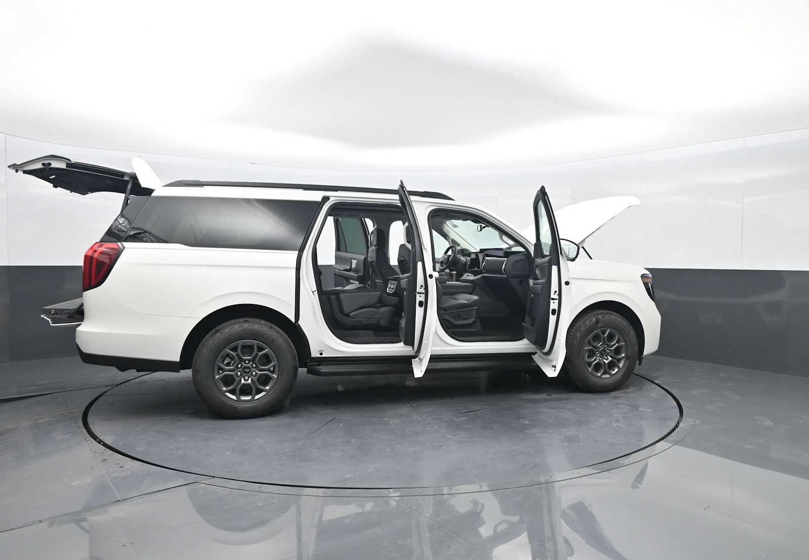 2026 Ford Expedition Max Active