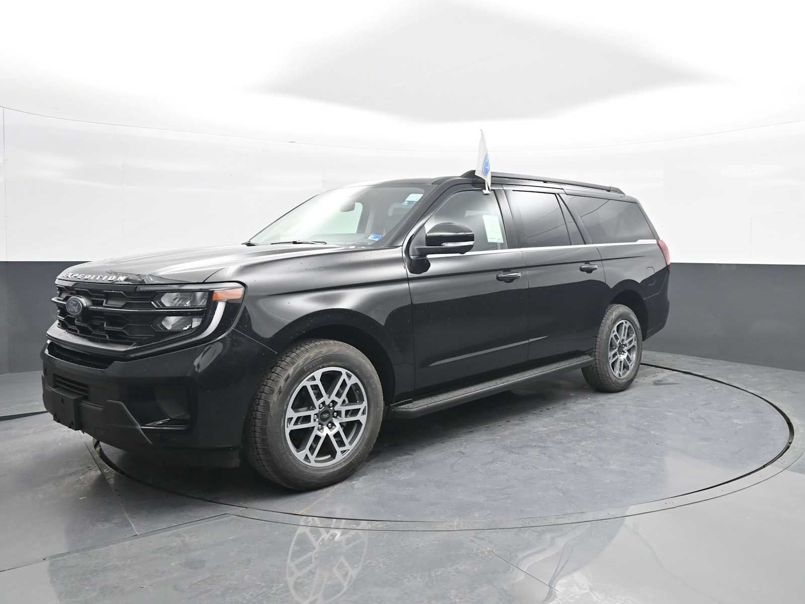2026 Ford Expedition Max Active