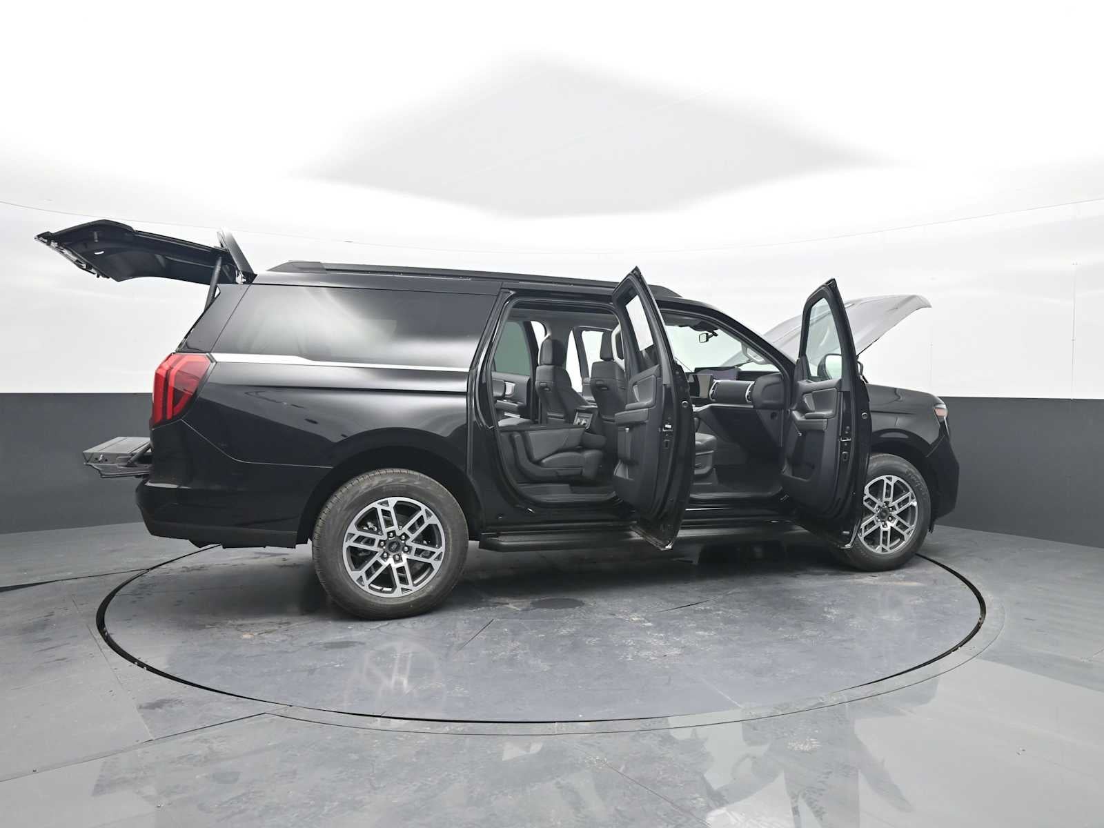 2026 Ford Expedition Max Active
