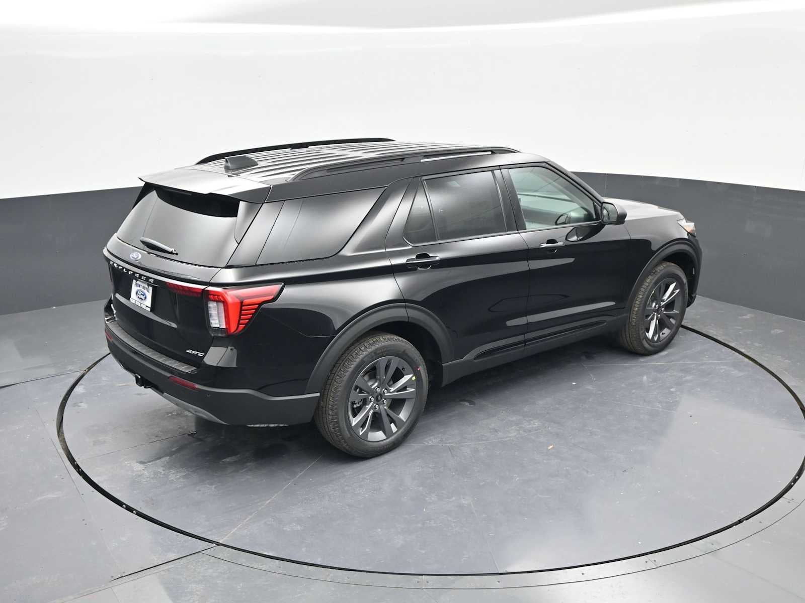 2026 Ford Explorer Active w/100A Pkg