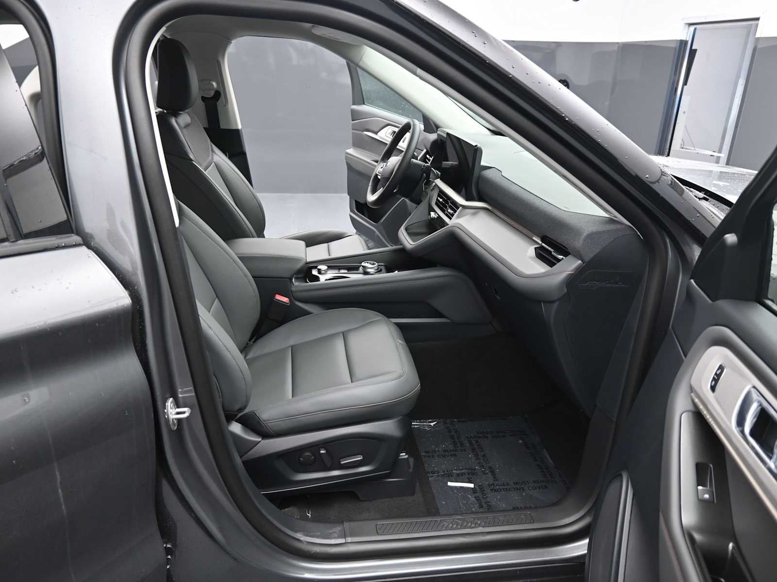 2026 Ford Explorer Base