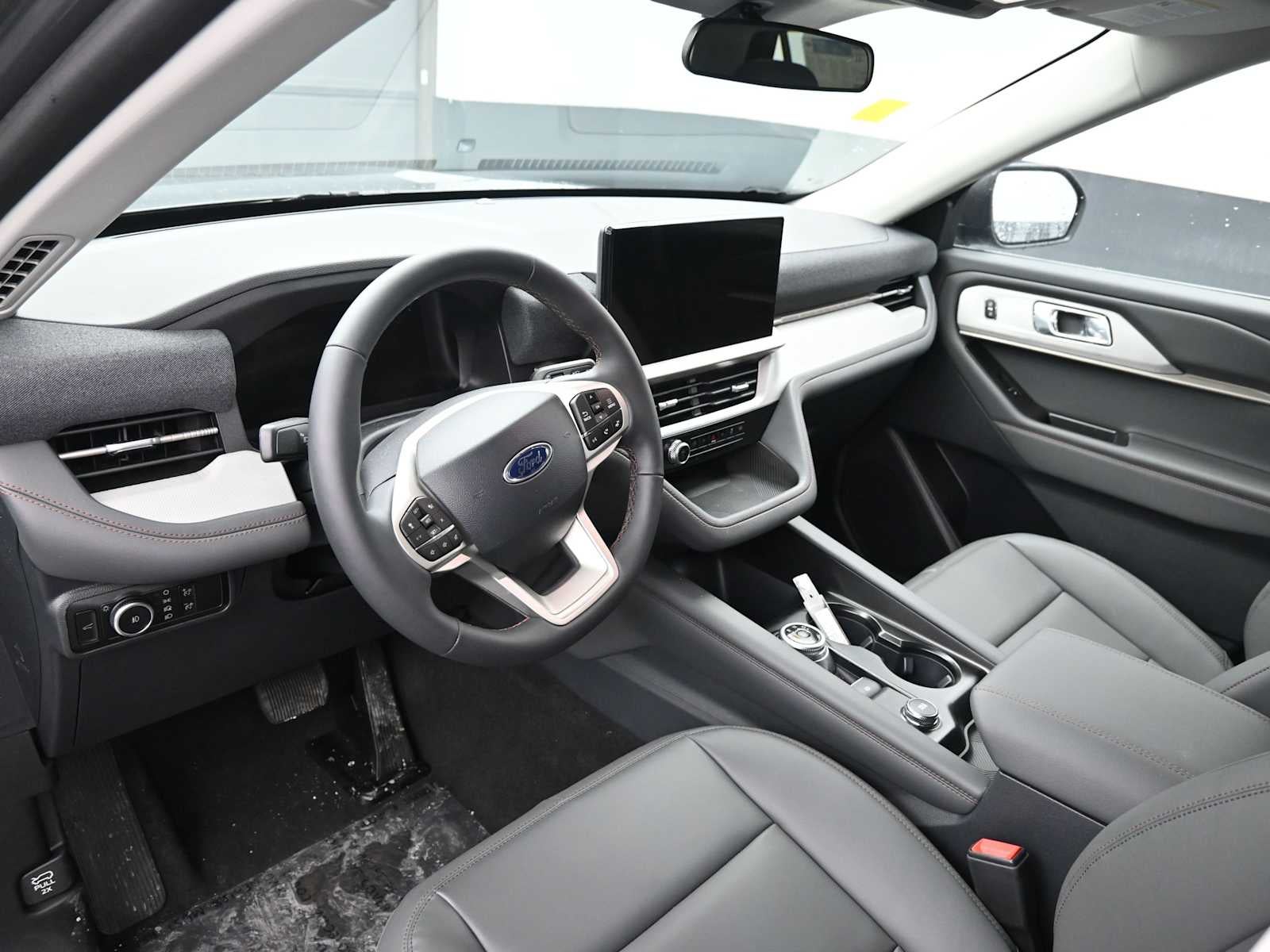 2026 Ford Explorer Base