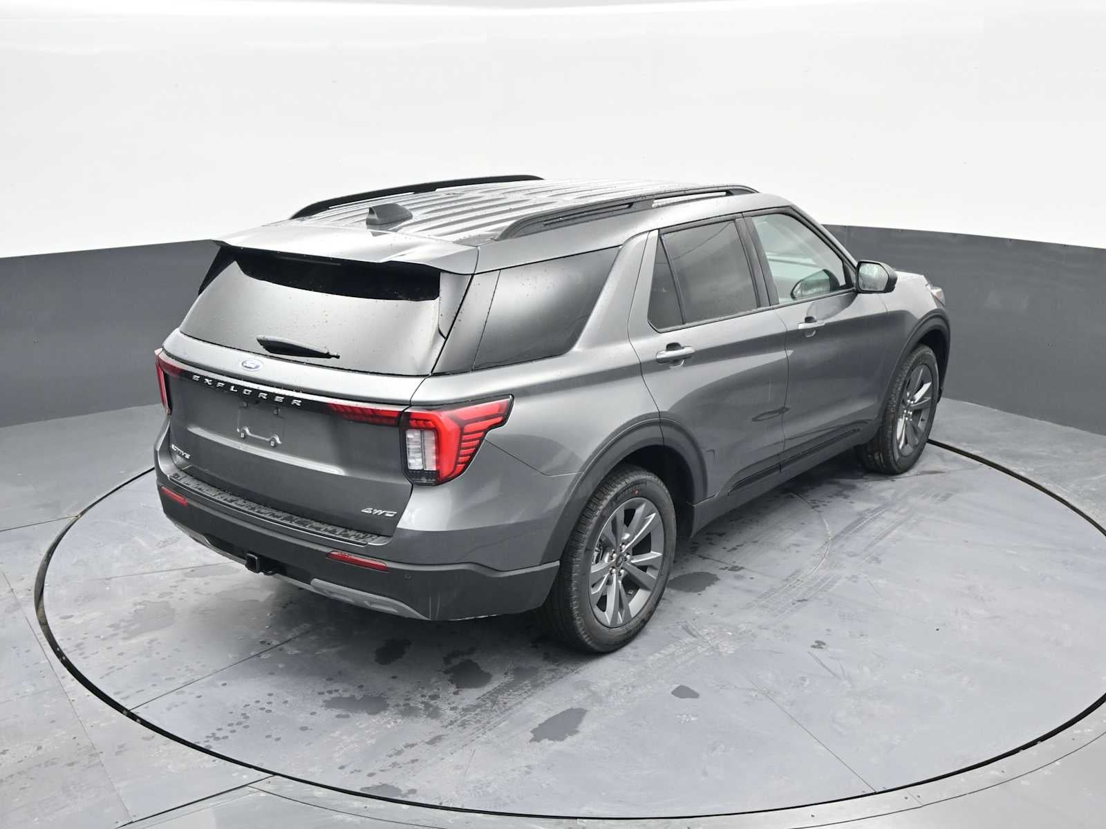 2026 Ford Explorer Base