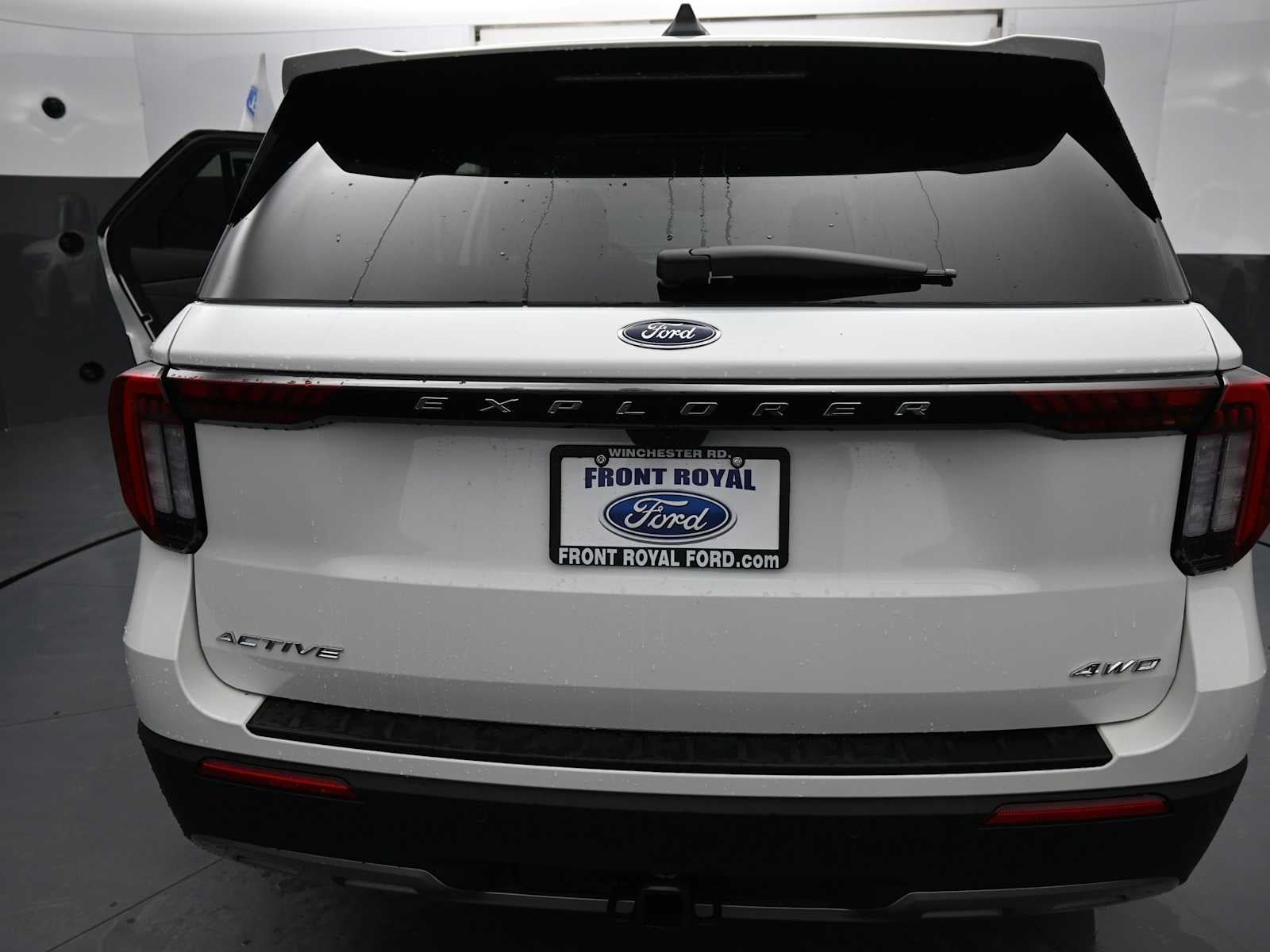 2026 Ford Explorer Base