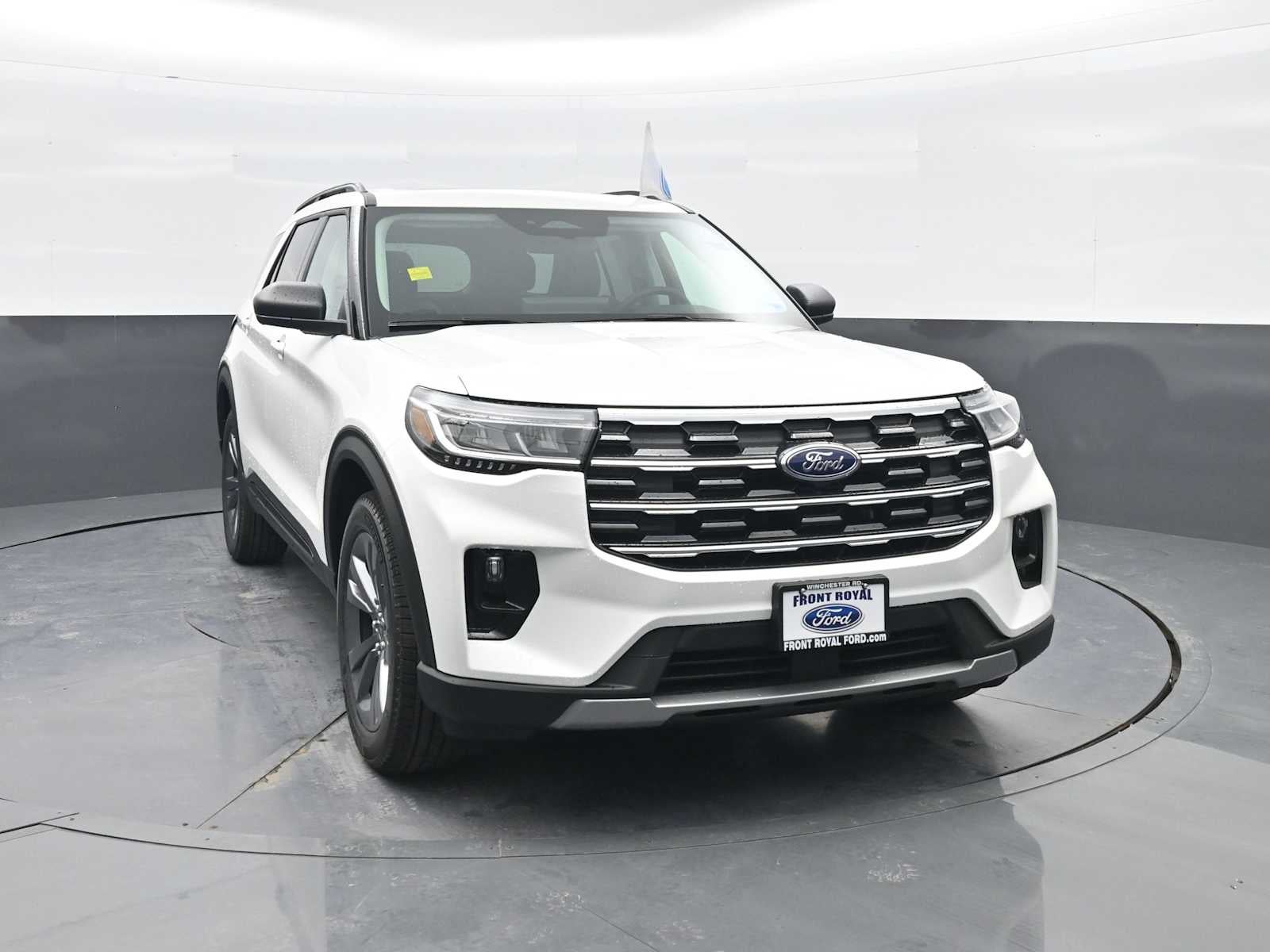 2026 Ford Explorer Base