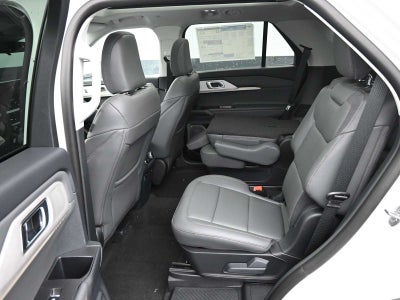 2026 Ford Explorer Base