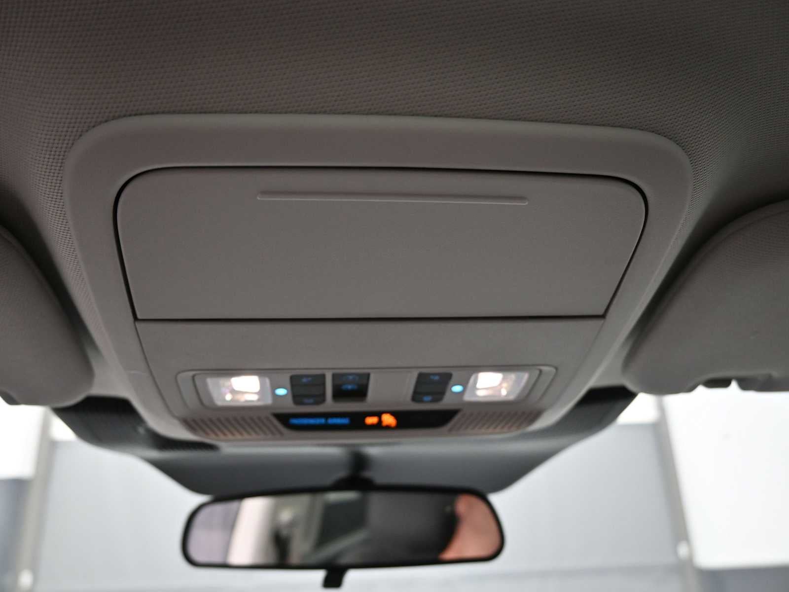 2026 Ford Explorer Base