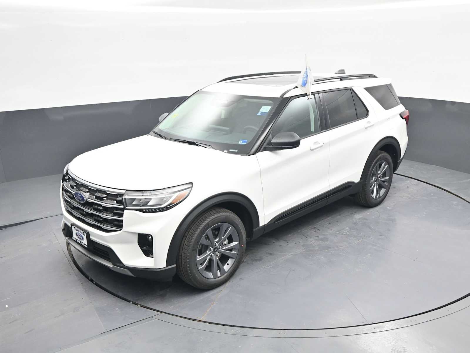 2026 Ford Explorer Base