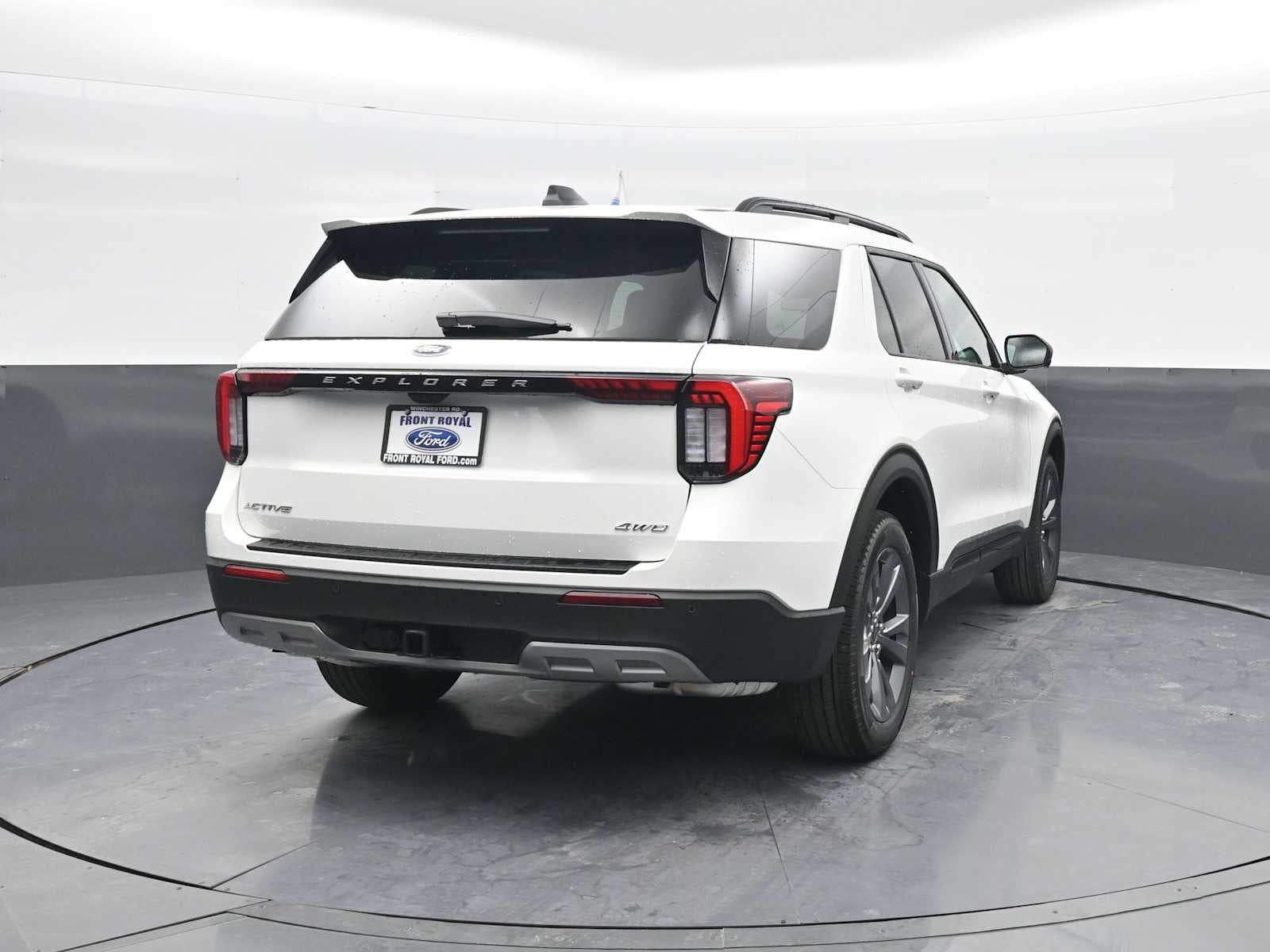 2026 Ford Explorer Base