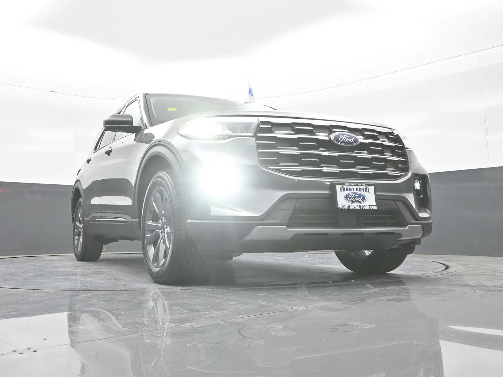 2026 Ford Explorer Active w/200A Pkg