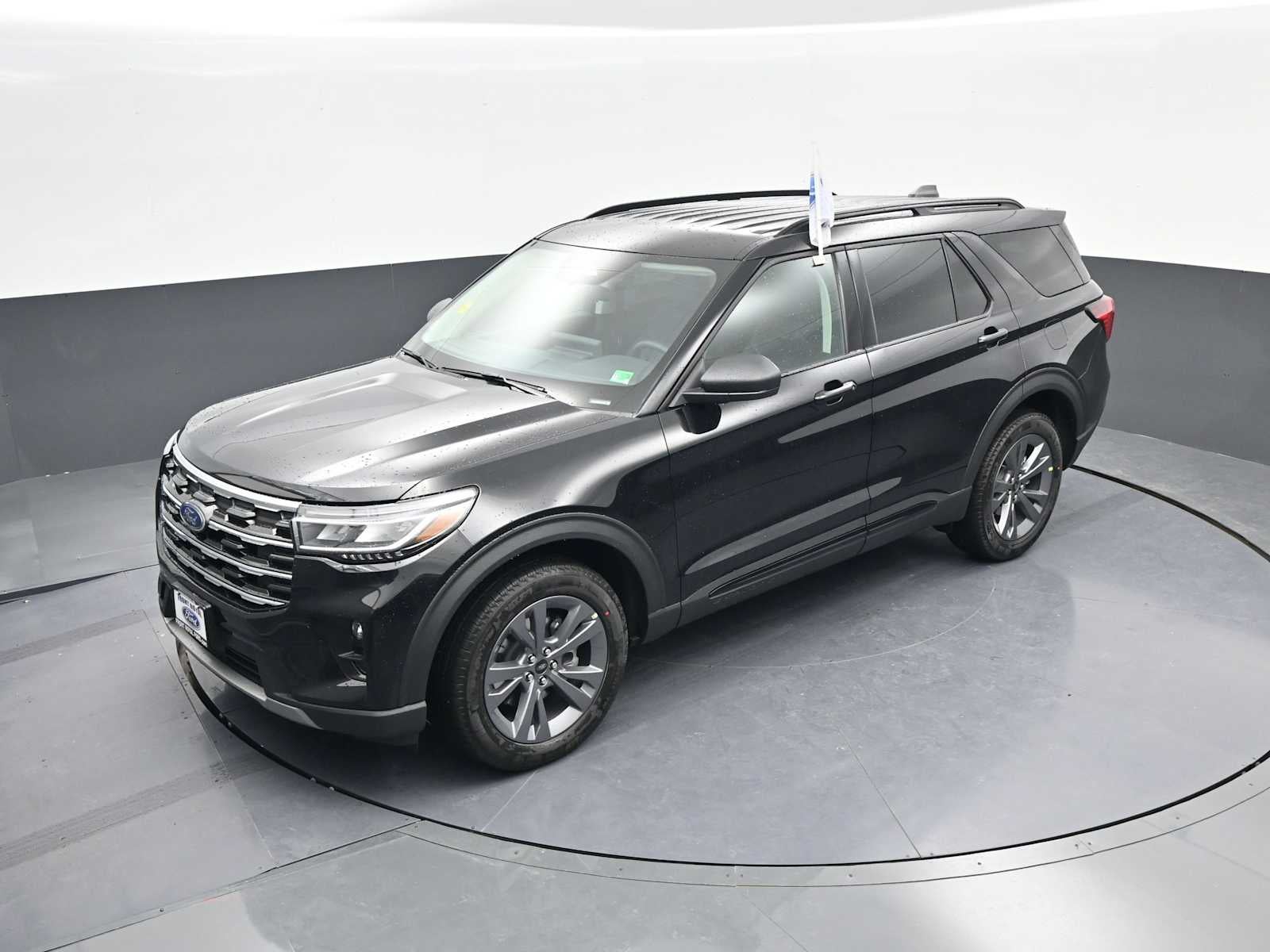 2026 Ford Explorer Active w/100A Pkg