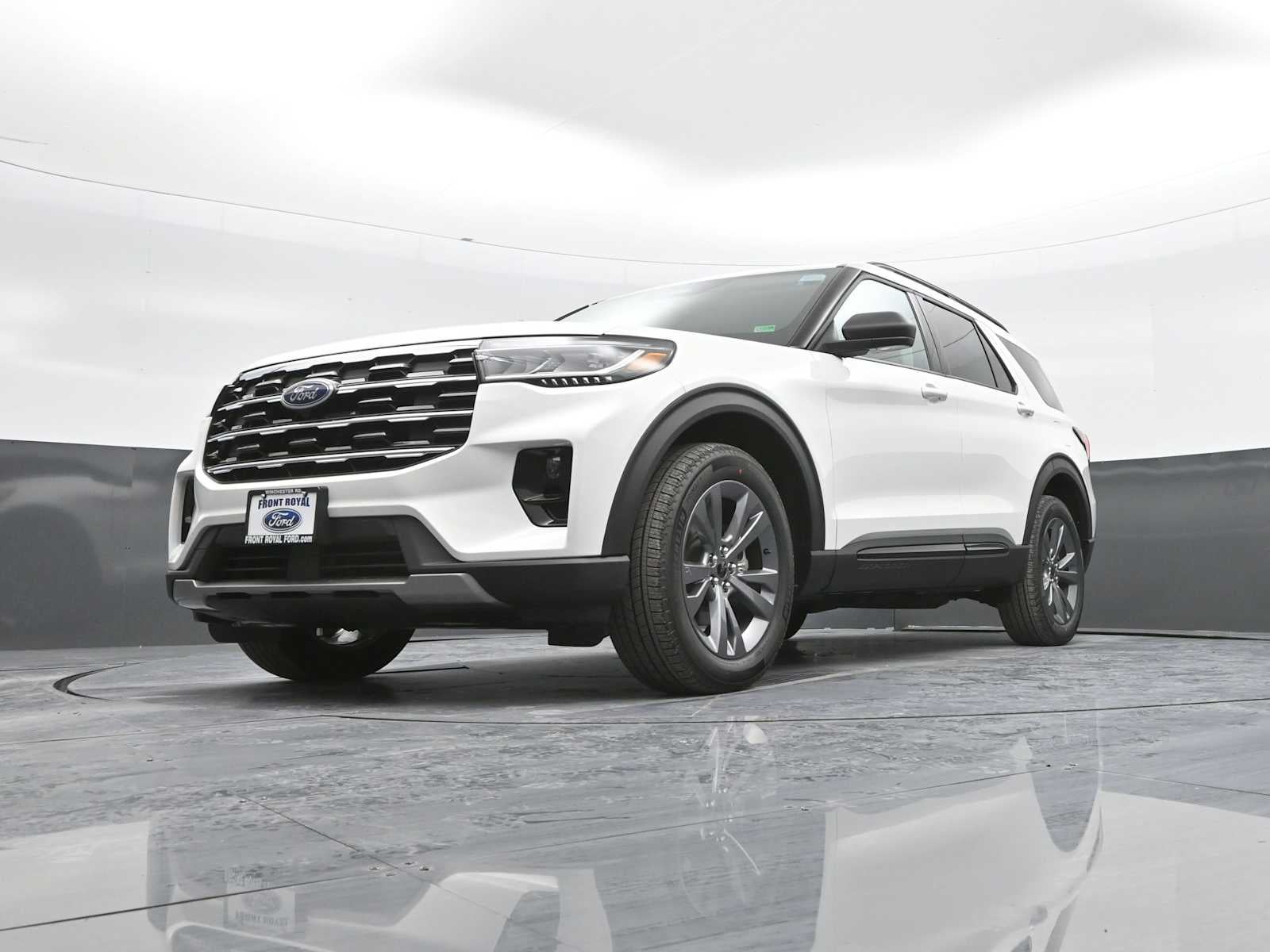 2026 Ford Explorer Active w/200A Pkg